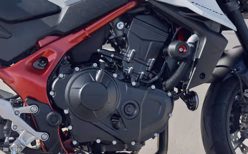 Moto Hornet 750 Motor